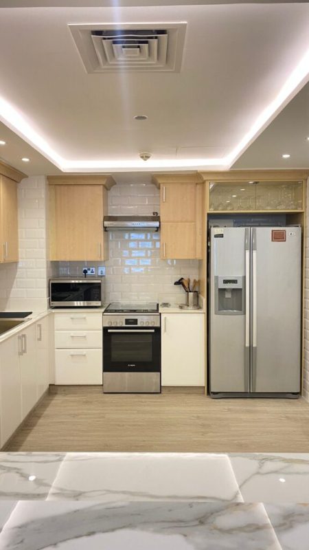 Palm-Jumeirah_Apt-Decor-3-768x1024